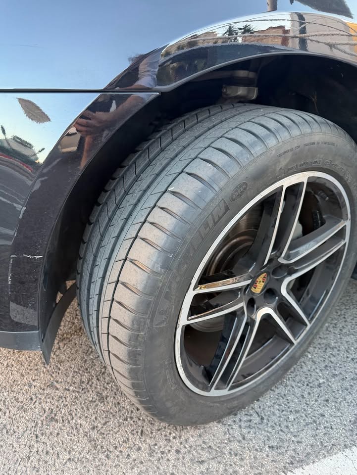 Porsche Macan S 2020 5 doors 5 seats Petrol Automatic